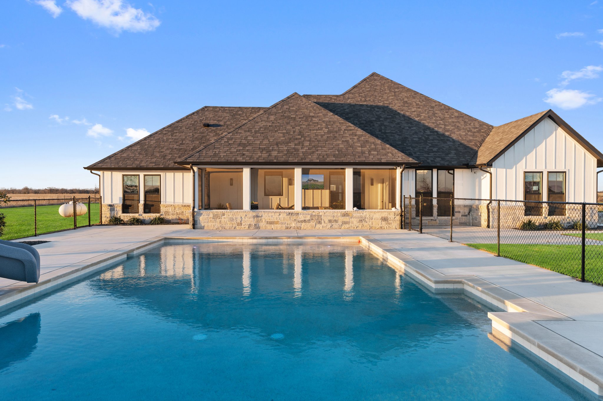 57-web-or-mls-DSC00261 57-web-or-mls-DSC00261